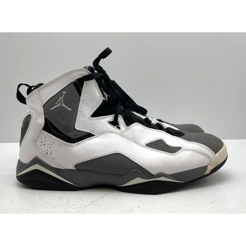 Jordan True Flight 2008 White /Metallic Silver/Light Graphite/Black Us Size 13